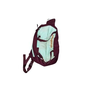 Patagonia Atom 8L Sling Bag Unisex One Size Teal Burgundy Good Crossbody Pack